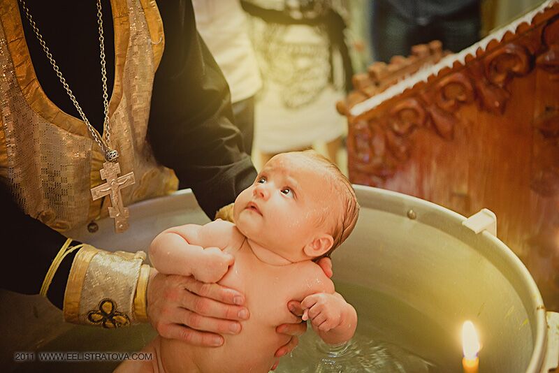 крещение в церкви